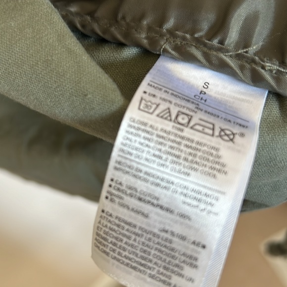 Old Navy Utility Jacket - Picture 6 of 7